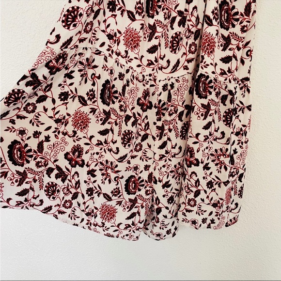NWOT  LOFT  White, Pink & Burgundy Paisley Print Romper - S - Picture 6 of 7